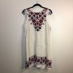 Women’s Dress Size L